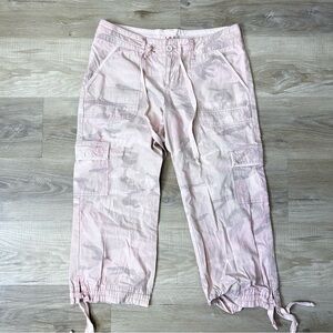 ◾️Y2K Vintage I ❤️ U Pink Camo Cargo Capri Cropped